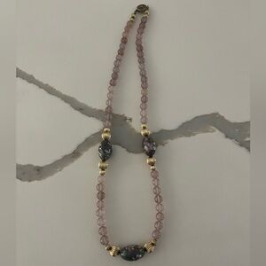 Light purple and gold tone floral vintage beaded necklace